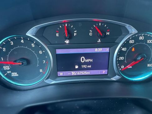 Used 2021 Chevrolet Traverse LT FWD image 16