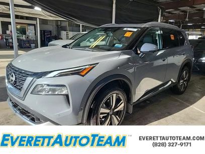Used 2022 Nissan Rogue Platinum w/ Head-Up Display Package