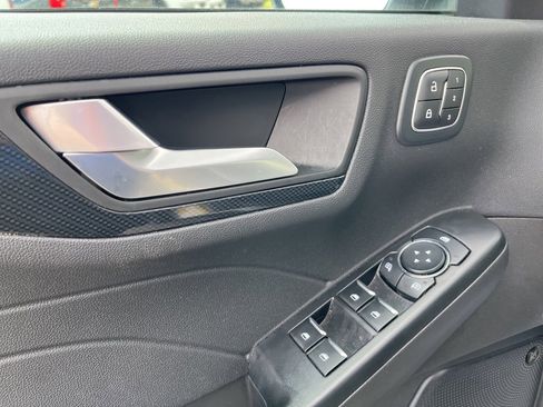 Used 2024 Ford Escape ST-Line Select w/ Tech Pack #2 image 22