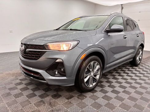 Used 2022 Buick Encore GX Preferred w/ Sport Touring Package image 13