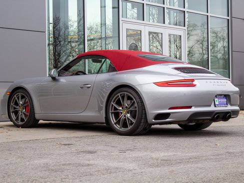Used 2018 Porsche 911 Carrera S image 8