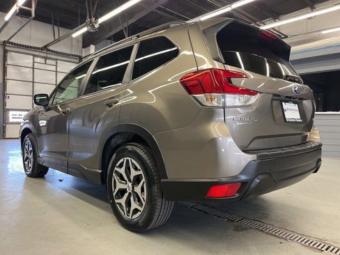 Used 2019 Subaru Forester Premium w/ Popular Package #1 image 5