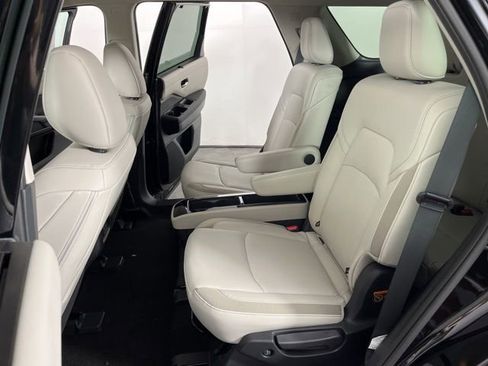 New 2026 Nissan Pathfinder SL w/ SL Premium Package image 43