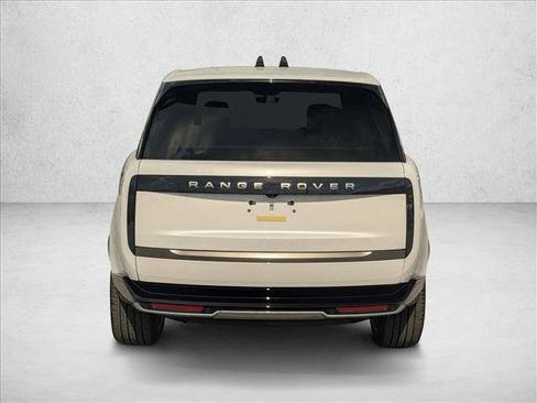 New 2026 Land Rover Range Rover Long Wheelbase SE AWD/4WD image 8