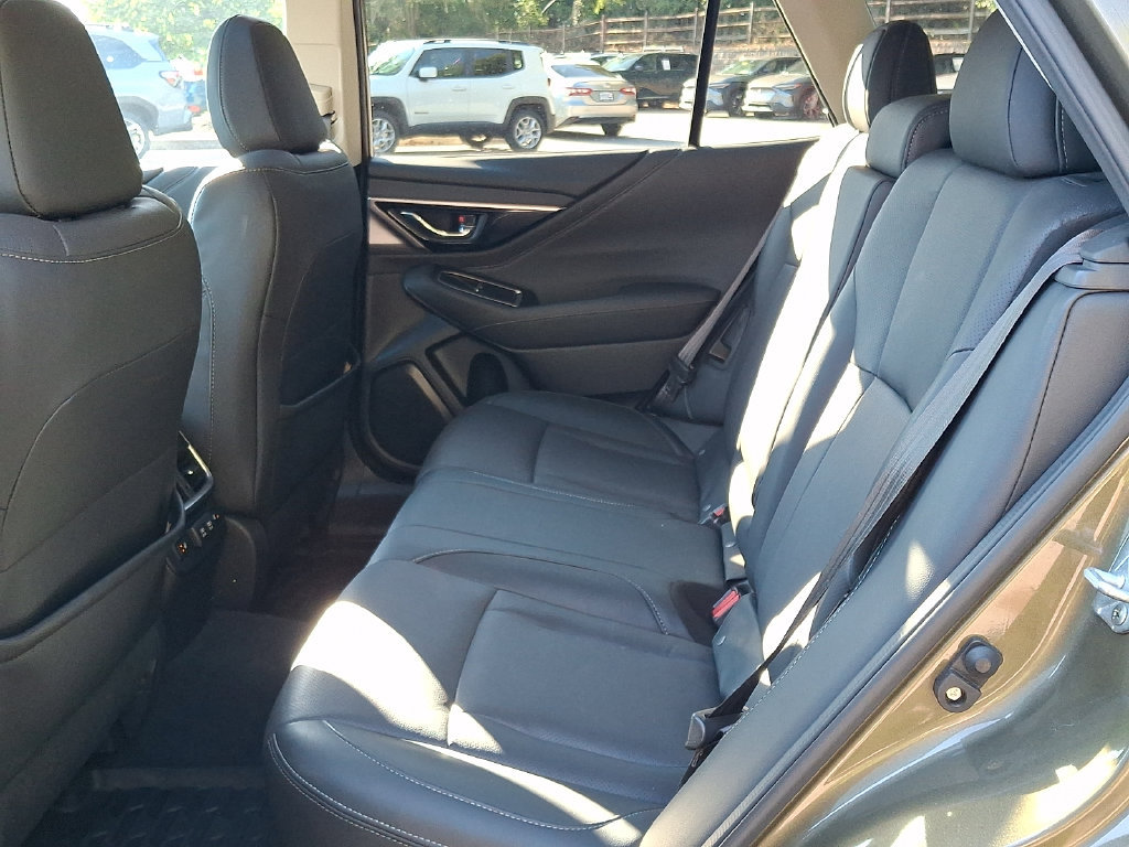 Used 2022 Subaru Outback Limited XT w/ Popular Package #2 AWD/4WD image 10