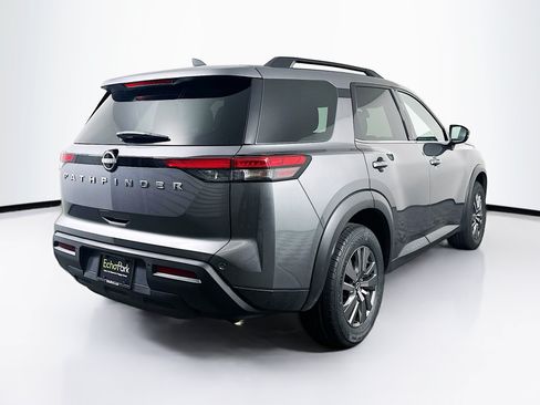 Used 2025 Nissan Pathfinder SV FWD image 9