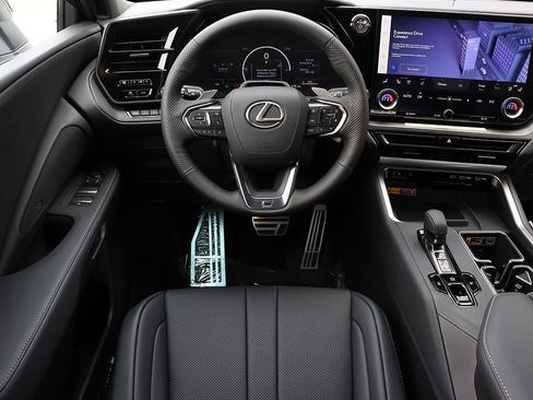 New 2026 Lexus TX 500h AWD w/ Technology Package image 18
