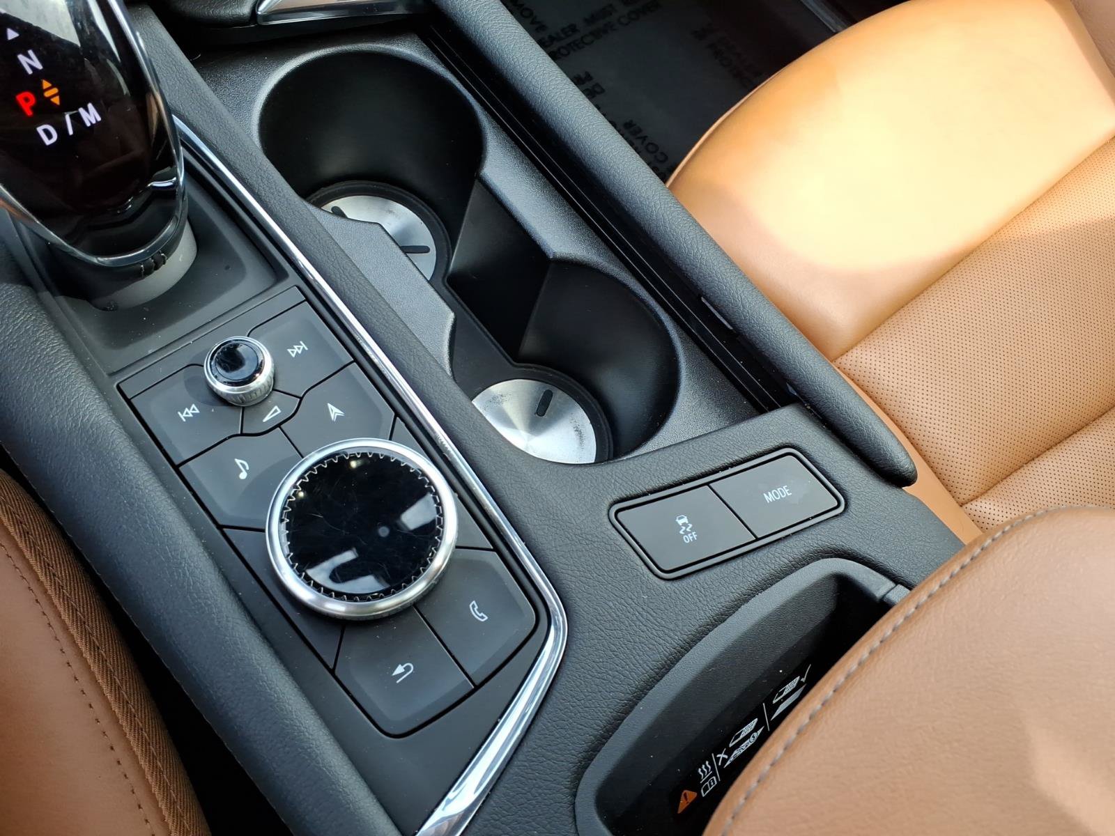 Certified 2024 Cadillac XT5 Premium Luxury AWD/4WD image 32