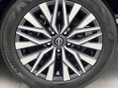 Used 2024 Nissan Altima 2.5 SV image 58