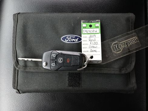 Used 2019 Ford F150 XLT w/ Equipment Group 302A Luxury AWD/4WD image 20