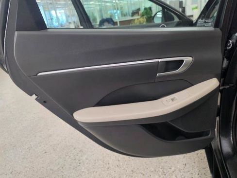 Used 2021 Hyundai Sonata SEL FWD image 25