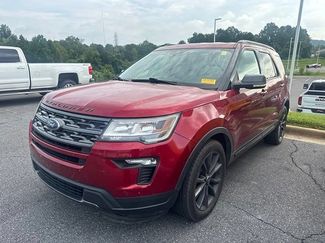 Used 2018 Ford Explorer XLT w/ Equipment Group 202A FWD video 1