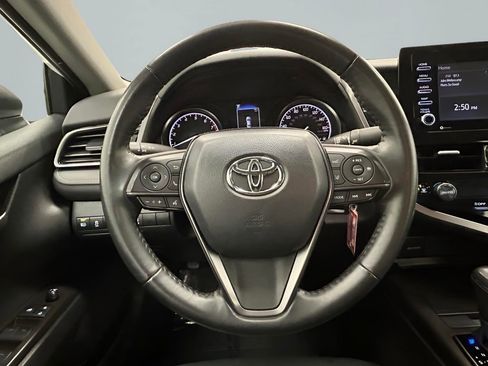 Used 2024 Toyota Camry SE FWD image 12