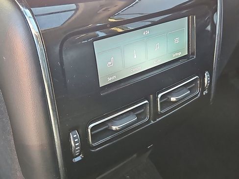 Used 2020 Lincoln Aviator Reserve w/ Equipment Group 202A image 29