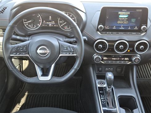 Used 2024 Nissan Sentra SR image 25