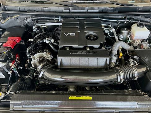 Used 2023 Nissan Frontier Pro-X w/ Pro-X Premium Package image 29