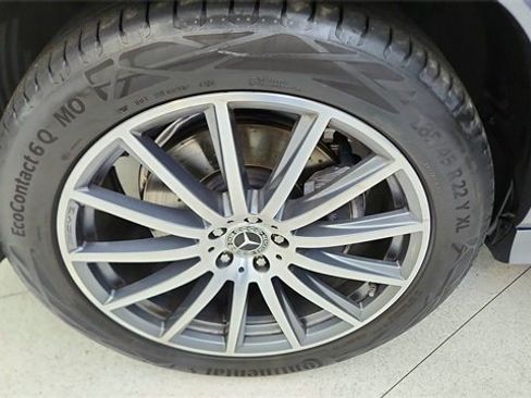 Used 2025 Mercedes-Benz GLS 450 4MATIC image 66