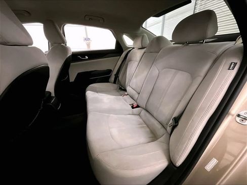 Used 2021 Kia K5 LXS AWD/4WD image 25