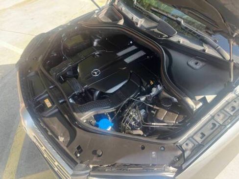 Used 2017 Mercedes-Benz GLS 450 4MATIC image 35