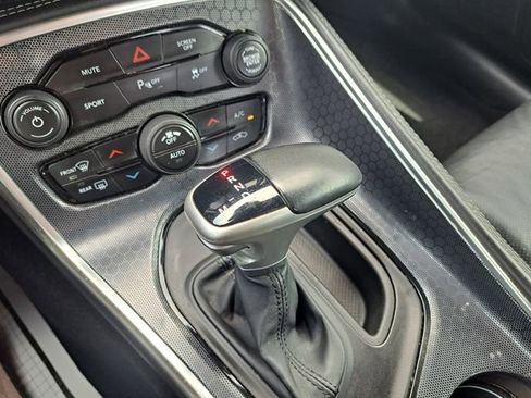 Used 2018 Dodge Challenger SXT Plus RWD image 15