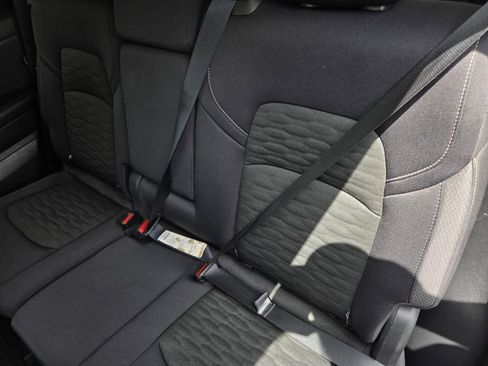 Certified 2025 Nissan Pathfinder SV FWD image 13