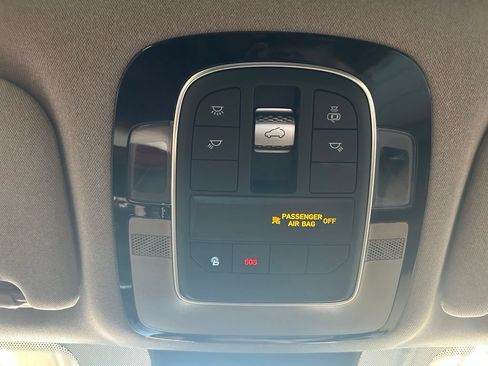 Used 2022 Hyundai Santa Fe Limited AWD/4WD image 21