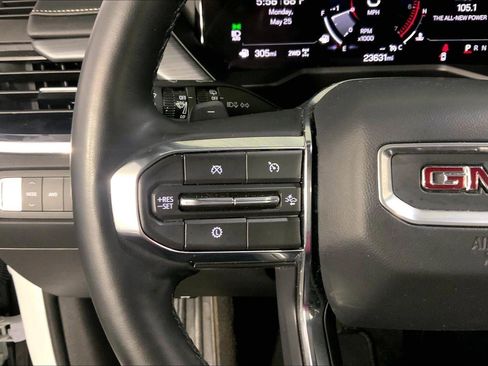 Used 2025 GMC Acadia Elevation AWD/4WD image 18