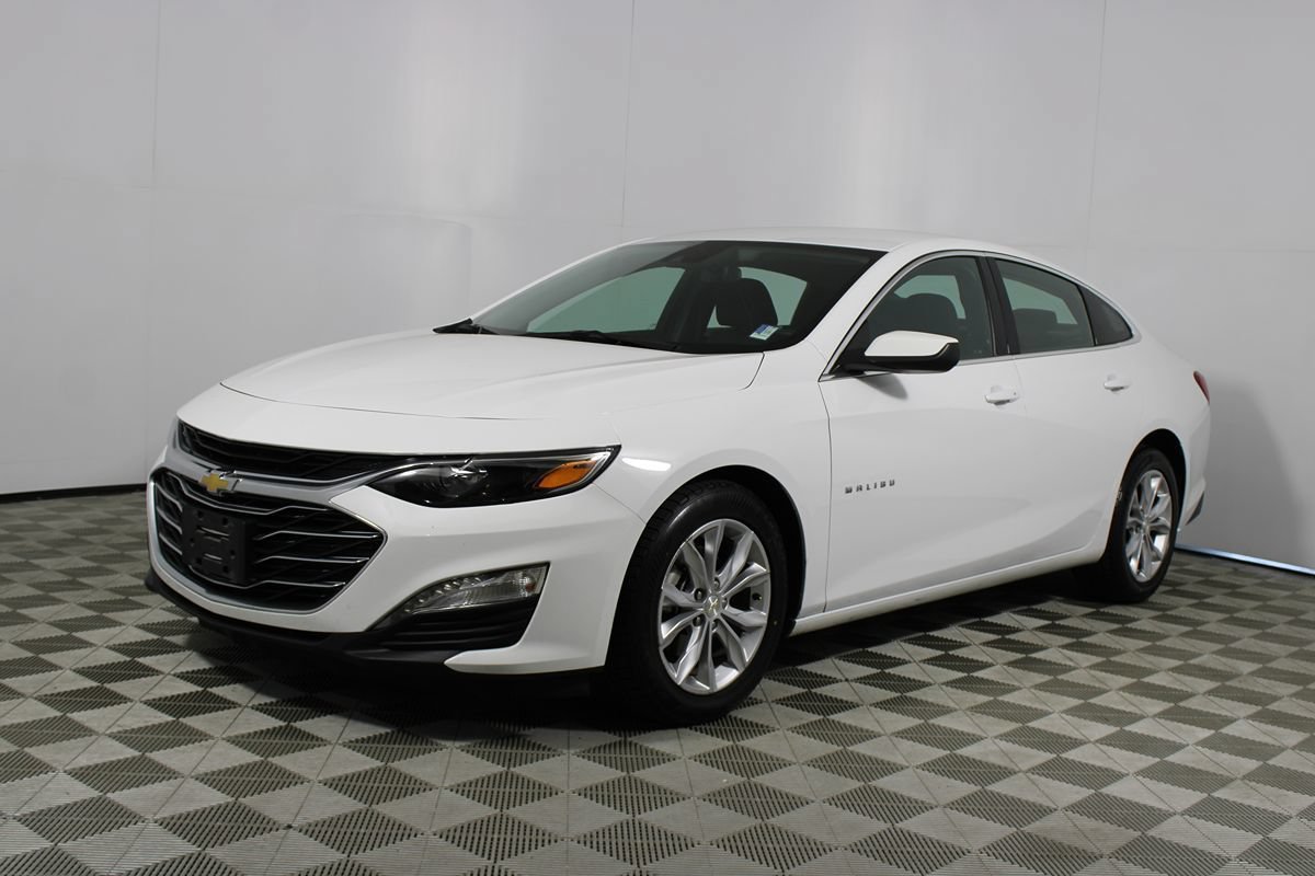 Used 2024 Chevrolet Malibu LT FWD image 3