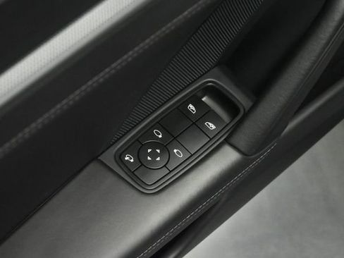 Used 2023 Porsche 911 Carrera S RWD image 39