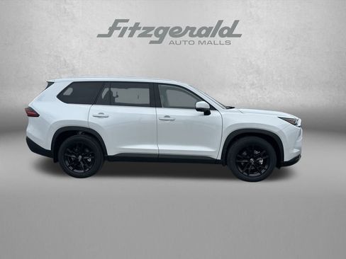 New 2026 Toyota Grand Highlander Limited image 8