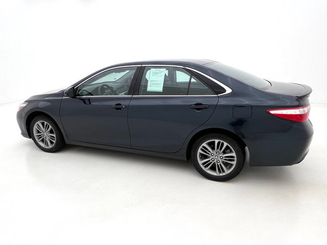 Used 2017 Toyota Camry SE FWD image 10
