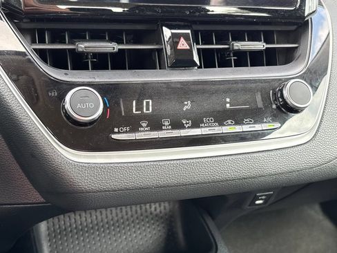 Used 2024 Toyota Corolla LE FWD image 19