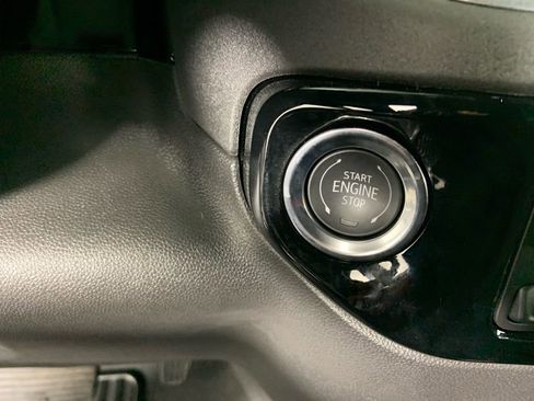 Used 2026 GMC Sierra 1500 Elevation image 29