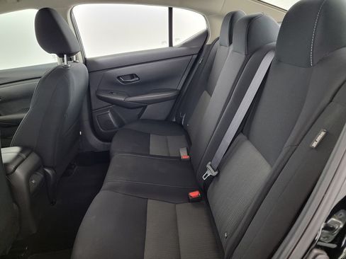 Used 2024 Nissan Sentra SV FWD image 13