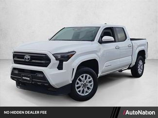 Used 2024 Toyota Tacoma SR5 AWD/4WD video 1