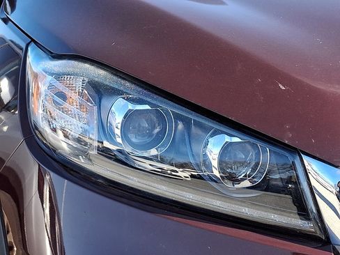 Used 2020 Kia Sorento LX w/ LX I4 Convenience Package image 3