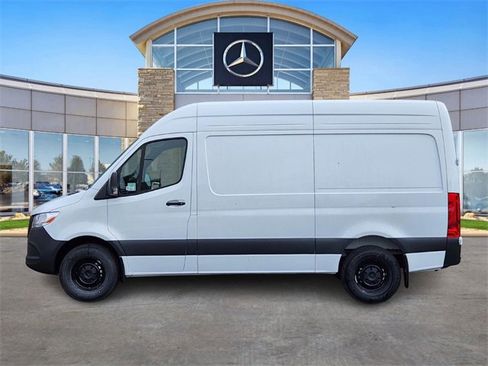 New 2025 Mercedes-Benz Sprinter 2500 image 2