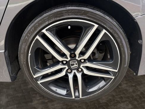 Used 2017 Honda Accord Sport image 34