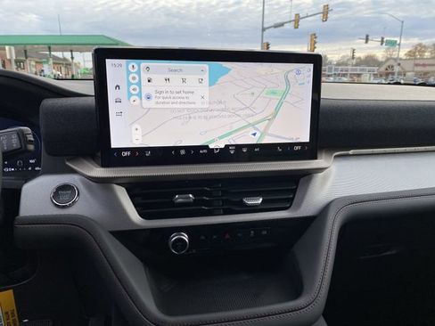 New 2026 Ford Explorer Active image 8