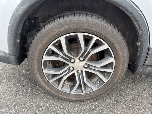 Used 2017 Mitsubishi Outlander ES image 12