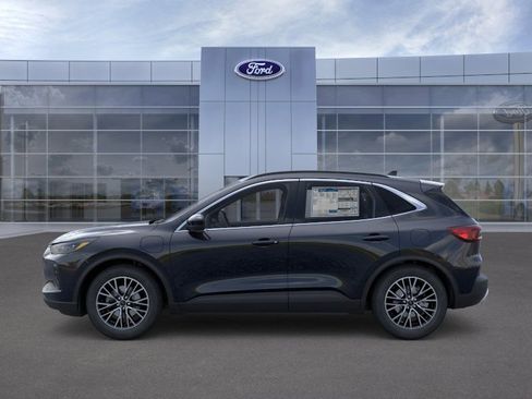 New 2026 Ford Escape SE w/ PHEV Premium Package FWD image 3