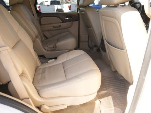 Used 2012 Chevrolet Tahoe LT image 18