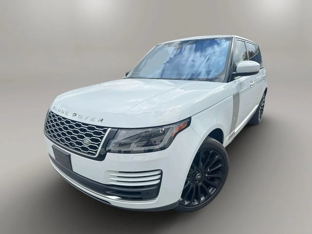 Used 2019 Land Rover Range Rover Long Wheelbase Supercharged AWD/4WD image 1