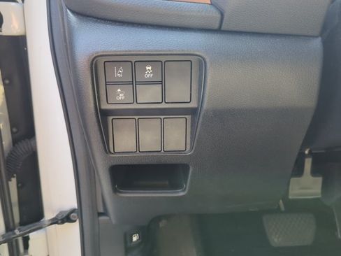 Used 2019 Honda CR-V EX image 11