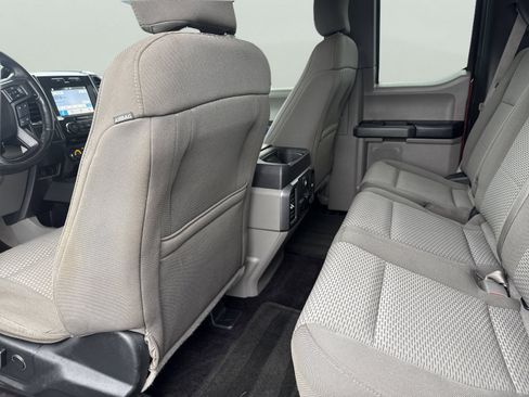 Used 2017 Ford F150 XLT w/ Equipment Group 302A Luxury image 9