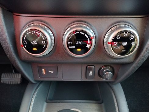 New 2025 Mitsubishi Outlander Sport ES image 20