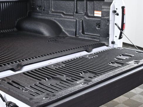 Certified 2026 Nissan Frontier PRO-4X w/ Tow Package image 35