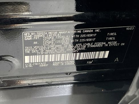 Used 2024 Toyota RAV4 XLE w/ Convenience Package image 31