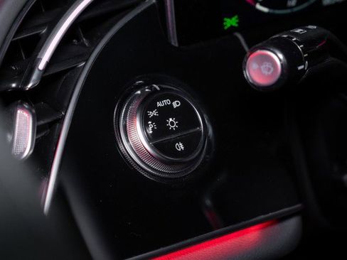 Certified 2025 Mercedes-Benz E 350 Sedan image 20