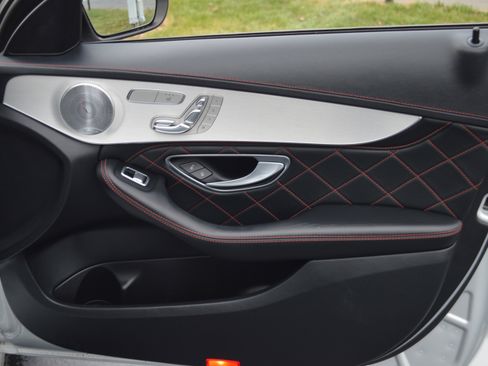 Used 2015 Mercedes-Benz C 63 AMG S image 39